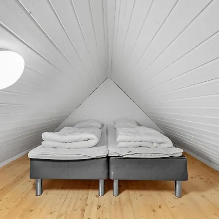 Four-bedroom Holiday In Σπίτι διακοπών *